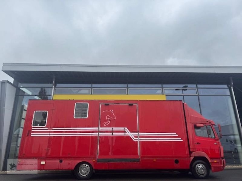 LKW des Typs Sonstige Mercedes Benz 814 Pferdetransporter LKW 7,5t. 3-4 Pferde Wohnabt., Gebrauchtmaschine in Gevelsberg (Bild 1)