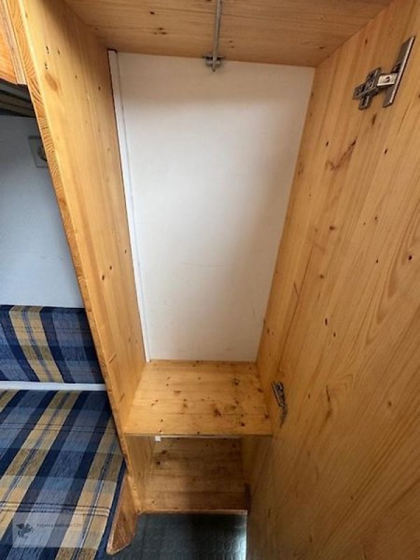 LKW za tip Sonstige Mercedes Benz 814 Pferdetransporter LKW 7,5t. 3-4 Pferde Wohnabt., Gebrauchtmaschine u Gevelsberg (Slika 7)