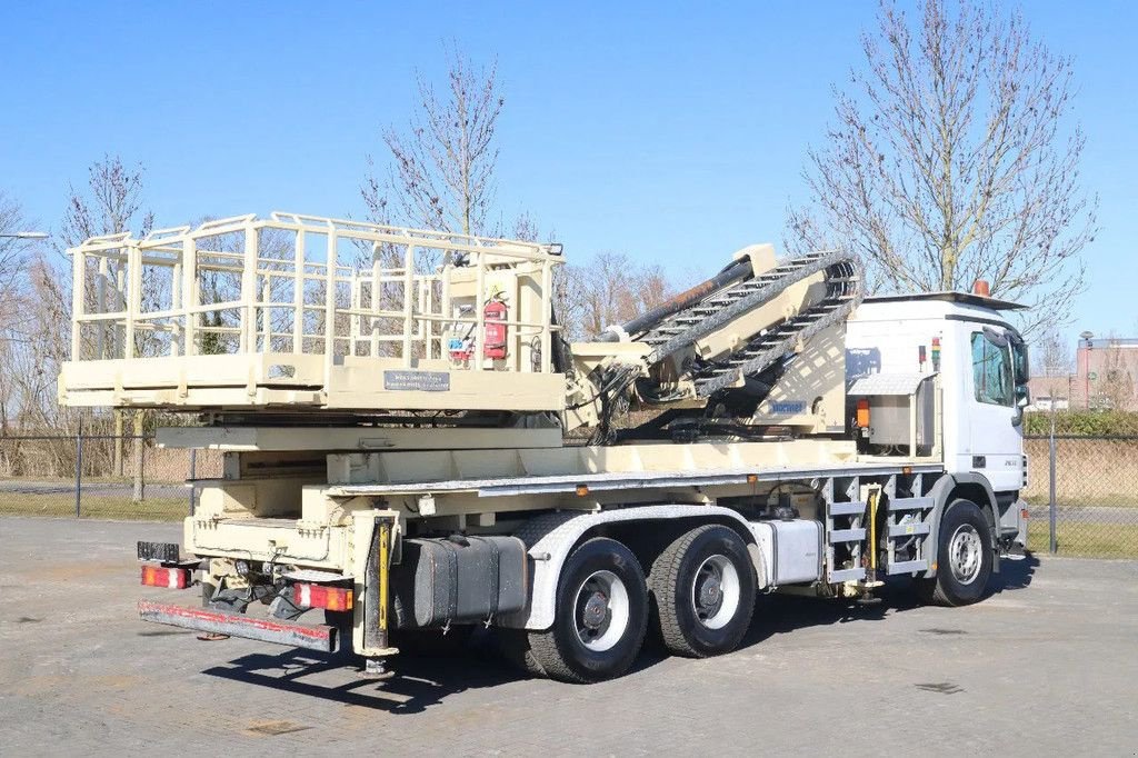 LKW del tipo Sonstige Mercedes Benz Actros 2636 6X4 TUNNEL PLATFORM REMOTE DRIVING, Gebrauchtmaschine In Marknesse (Immagine 9)