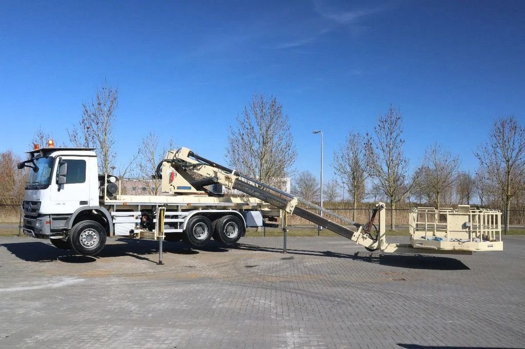 LKW del tipo Sonstige Mercedes Benz Actros 2636 6X4 TUNNEL PLATFORM REMOTE DRIVING, Gebrauchtmaschine In Marknesse (Immagine 4)