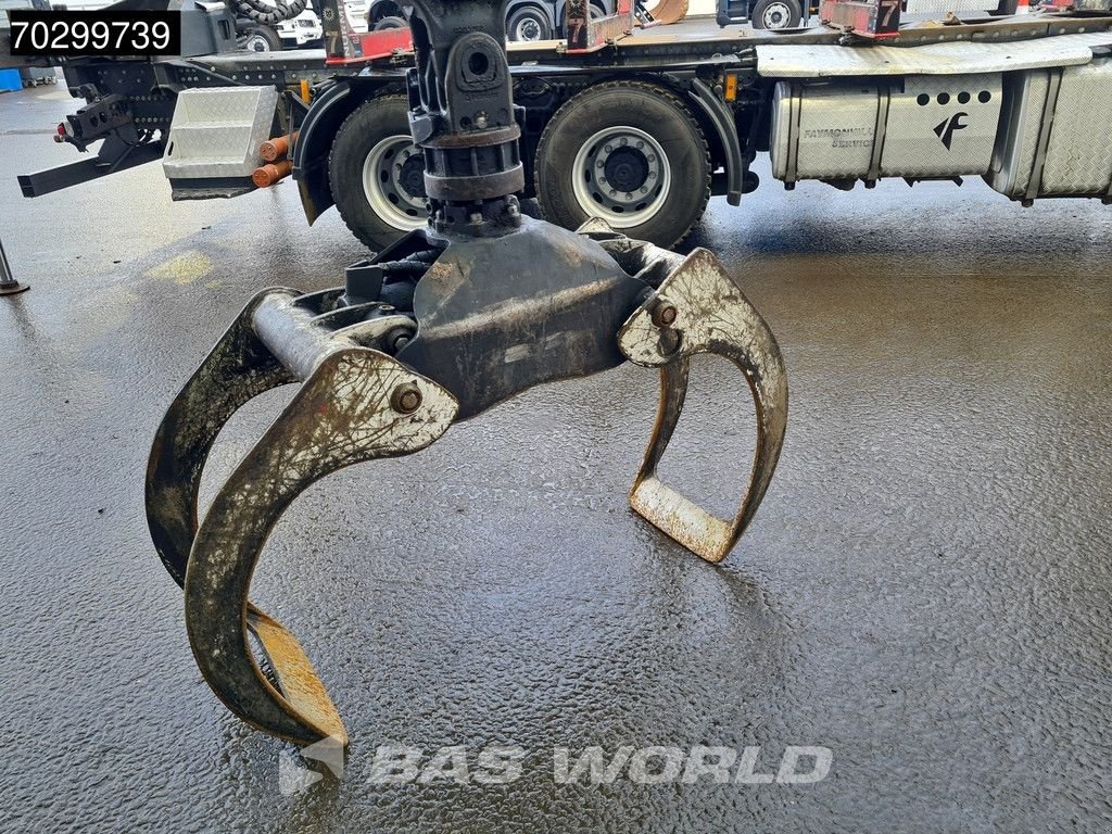 LKW des Typs Sonstige Mercedes Benz Actros 3353 6X4 Palfinger Epsilon M12Z woodcrane Holztransport R, Neumaschine in Veghel (Bild 8)