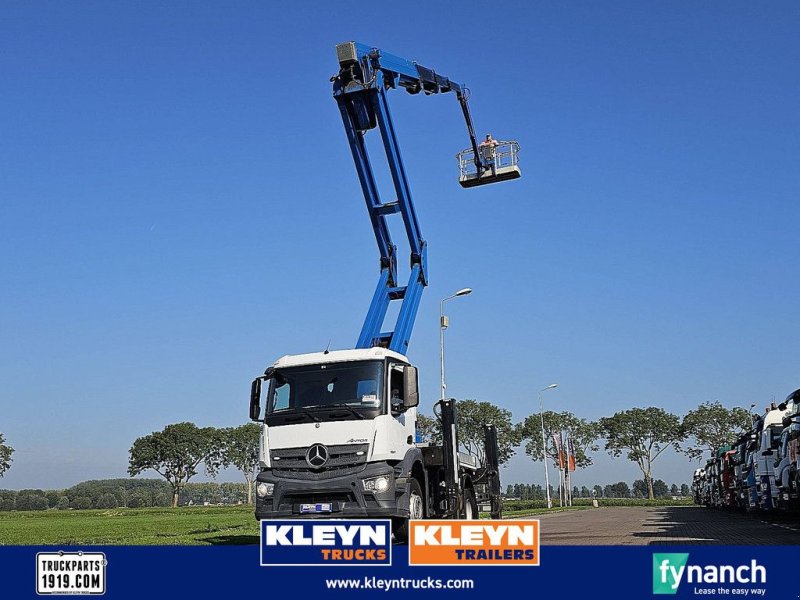 LKW of the type Sonstige Mercedes Benz ANTOS 1927 CTE HOOGWERKER 29.6, Gebrauchtmaschine in Vuren (Picture 1)