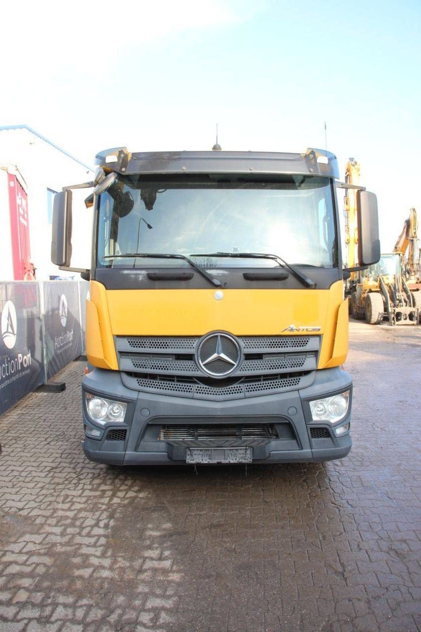 LKW typu Sonstige Mercedes Benz Antos 2540, Gebrauchtmaschine w Antwerpen (Zdjęcie 8)