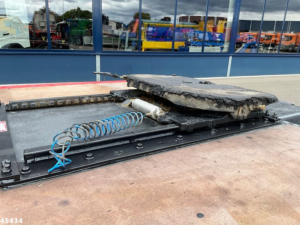 LKW typu Sonstige Mercedes Benz Arocs 3251 8x4 Euro 6 Retarder HMF 85 Tonmeter laadkraan Fly-Jib, Gebrauchtmaschine w ANDELST (Zdjęcie 9)