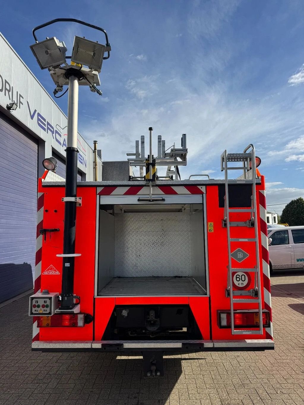 LKW des Typs Sonstige Mercedes Benz Atego **ATEGO 1225-FIRETRUCK-WINCH**, Gebrauchtmaschine in Kessel (Bild 8)