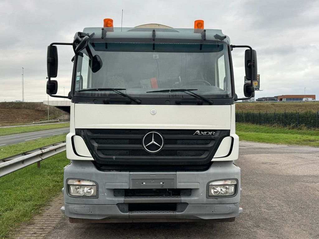 LKW des Typs Sonstige Mercedes Benz Axor 2533 6x2x4 Rincheval Bitumensprayer / chip spreader, Gebrauchtmaschine in Velddriel (Bild 9)