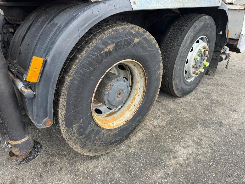 LKW des Typs Sonstige Mercedes Benz Axor 2533 6x2x4 Rincheval Bitumensprayer / chip spreader, Gebrauchtmaschine in Velddriel (Bild 11)