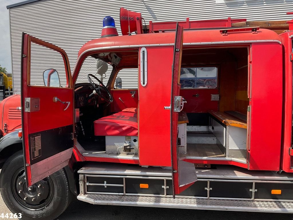 LKW tip Sonstige Mercedes Benz LF 311 Oldtimer Feuerwehrfahrzeug Just 35.940 km!, Gebrauchtmaschine in ANDELST (Poză 11)
