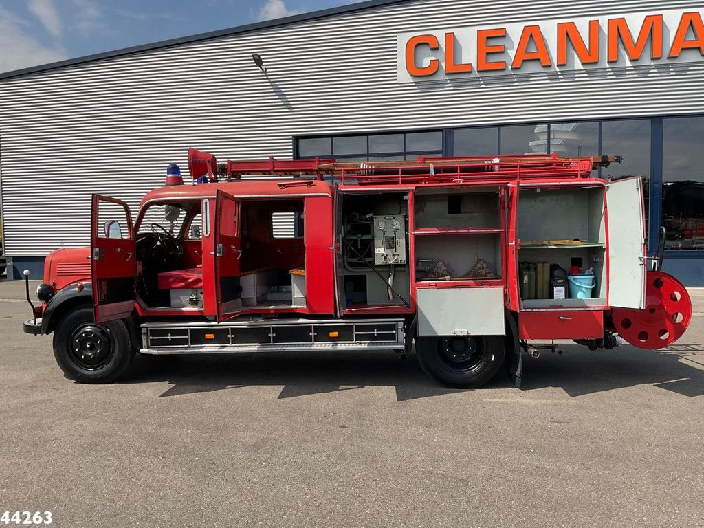 LKW tip Sonstige Mercedes Benz LF 311 Oldtimer Feuerwehrfahrzeug Just 35.940 km!, Gebrauchtmaschine in ANDELST (Poză 2)