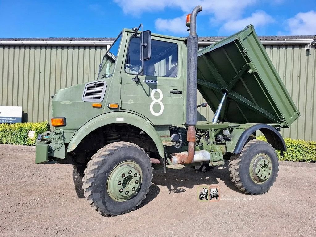 LKW des Typs Sonstige Mercedes Benz Unimog U1600, Gebrauchtmaschine in Odiliapeel (Bild 9)