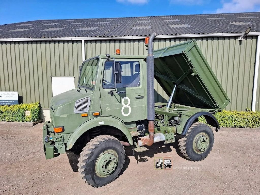 LKW des Typs Sonstige Mercedes Benz Unimog U1600, Gebrauchtmaschine in Odiliapeel (Bild 7)