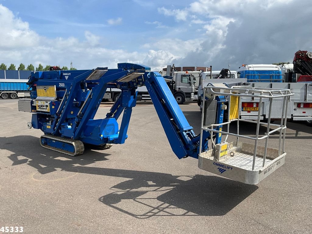 LKW du type Sonstige Ommelift 25.00 RXJ Rups hoogwerker met knikgiek, Gebrauchtmaschine en ANDELST (Photo 8)