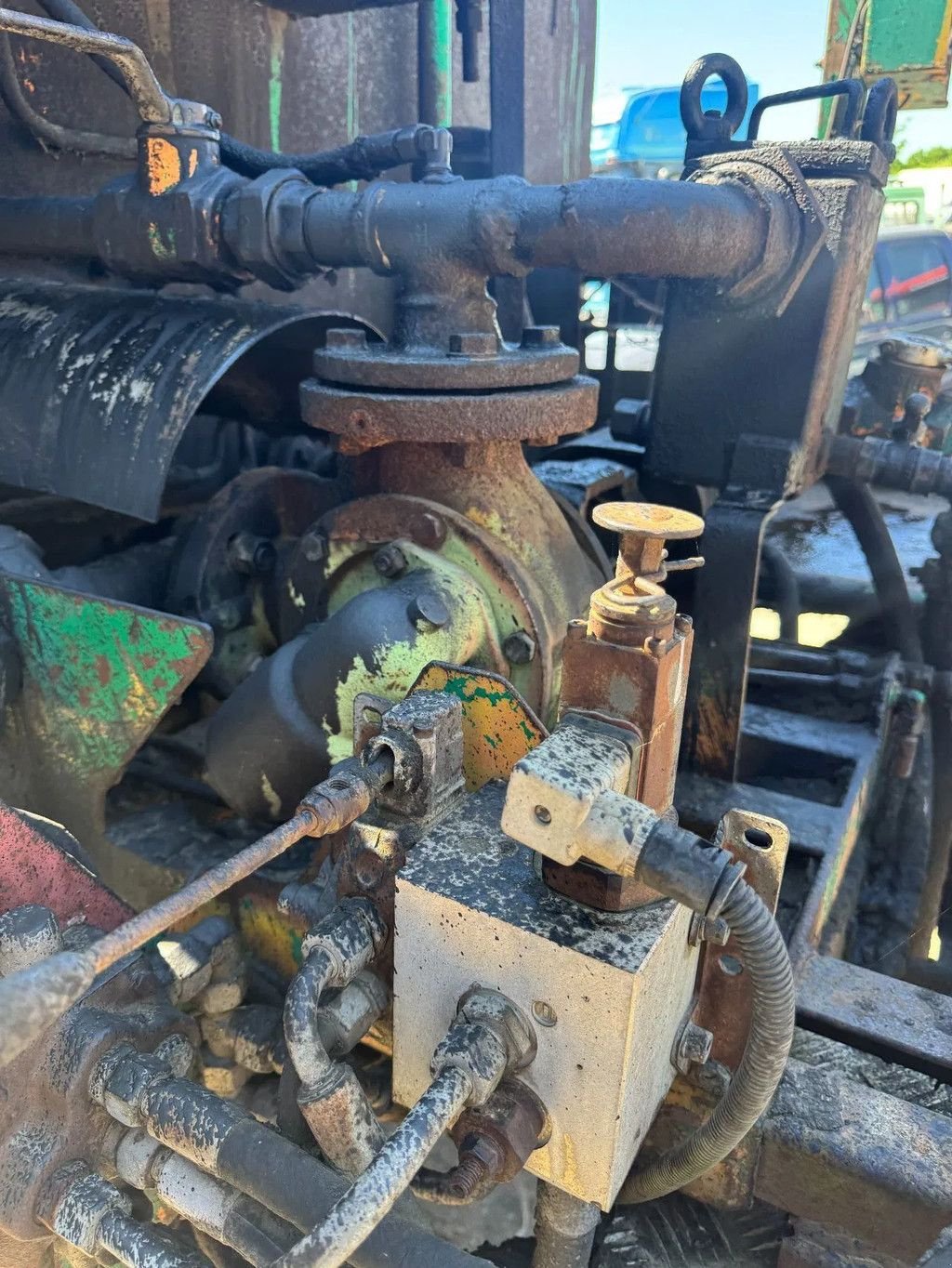 LKW tipa Sonstige Unimog 424 **BITUMTANK-GOUDRONEUSE**, Gebrauchtmaschine u Kessel (Slika 9)