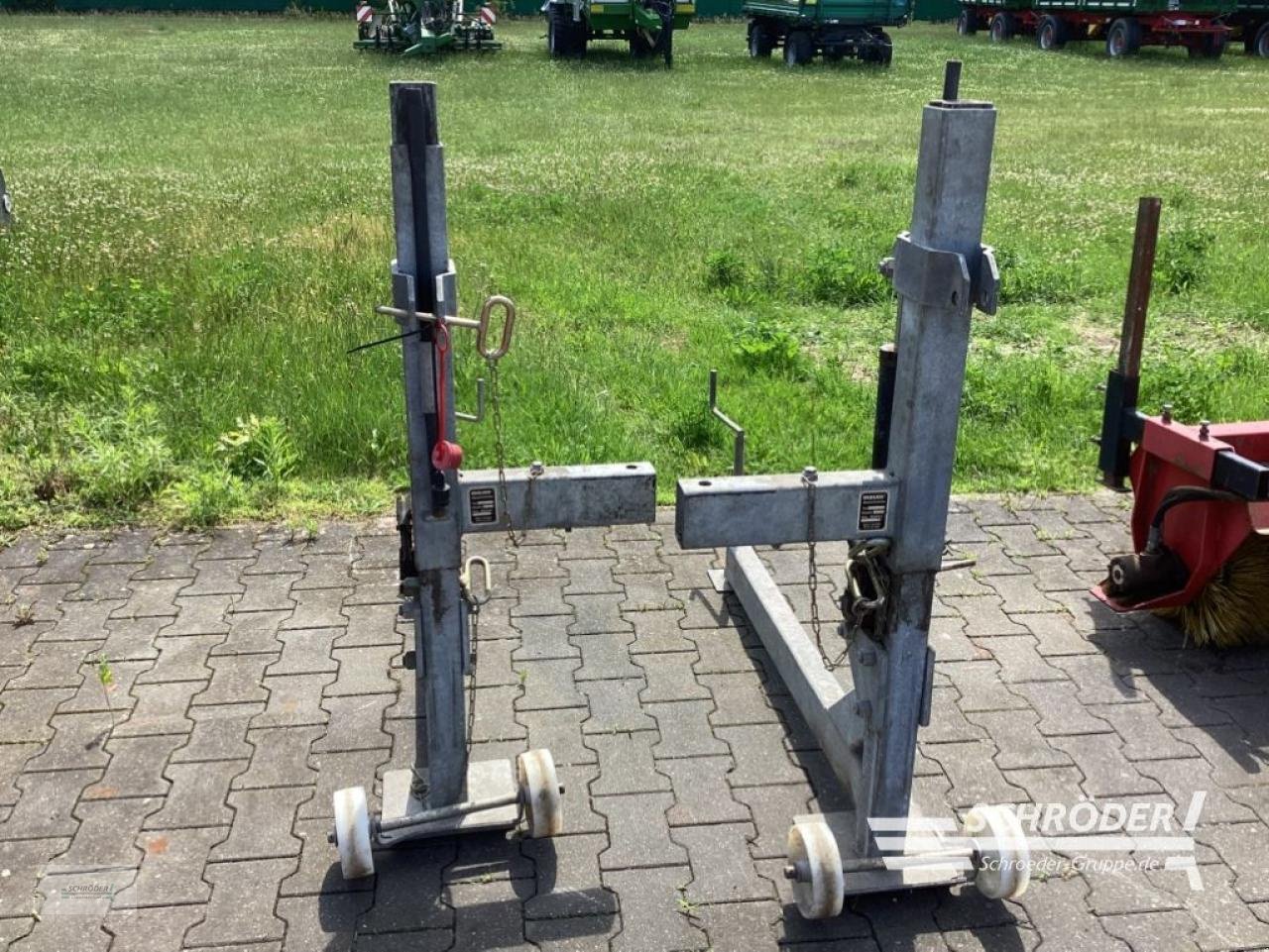 LKW of the type Sonstige UNIMOG U 405/12, Gebrauchtmaschine in Schwarmstedt (Picture 16)