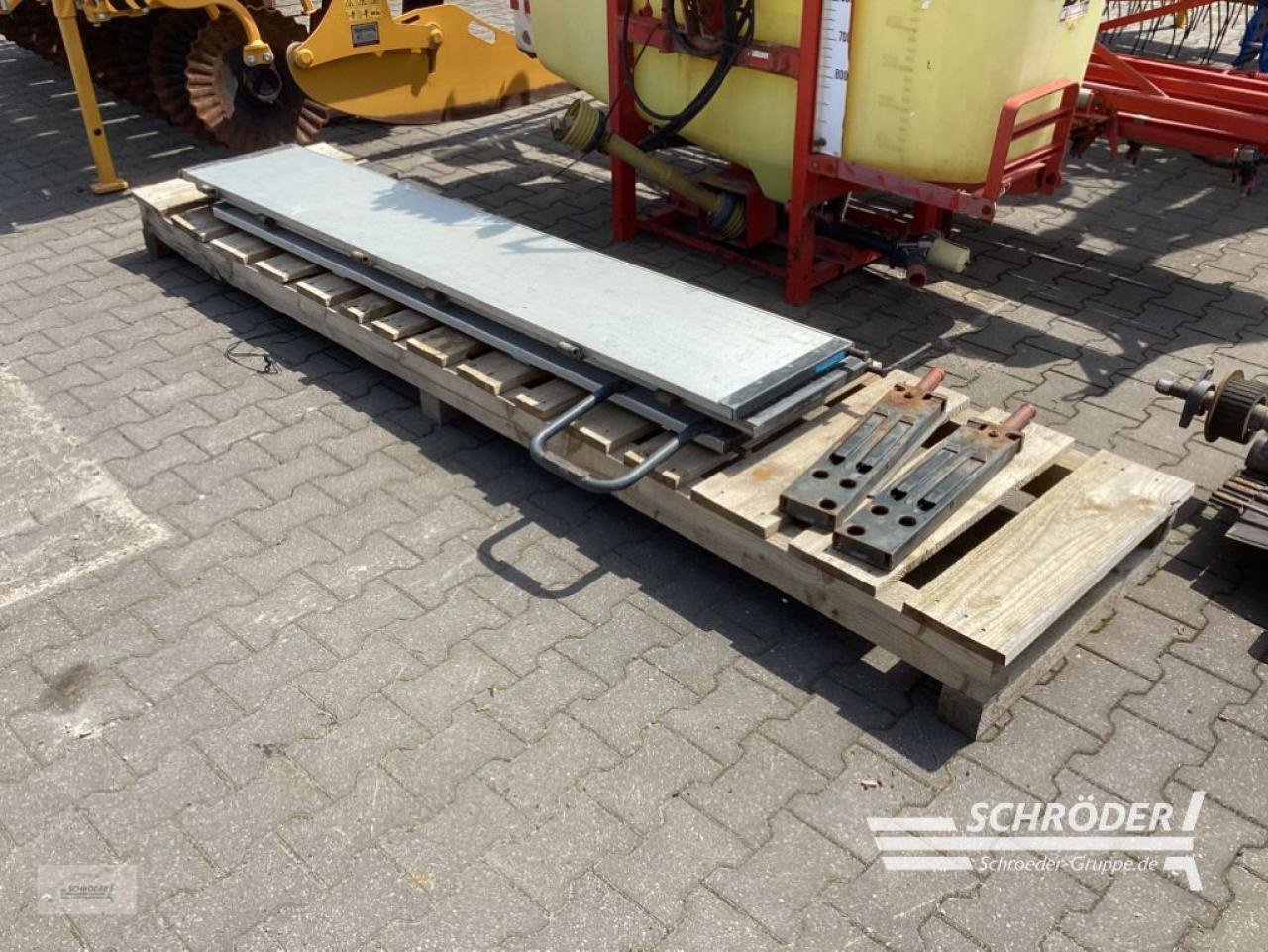 LKW of the type Sonstige UNIMOG U 405/12, Gebrauchtmaschine in Schwarmstedt (Picture 17)