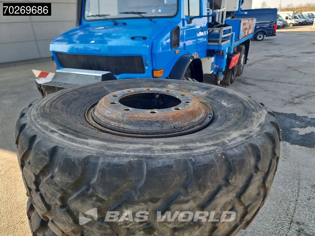 LKW of the type Sonstige Unimog U2450L 6X6 Engin EGI TP 226 hubarbeitsb&uuml;hne Manu, Gebrauchtmaschine in Veghel (Picture 10)