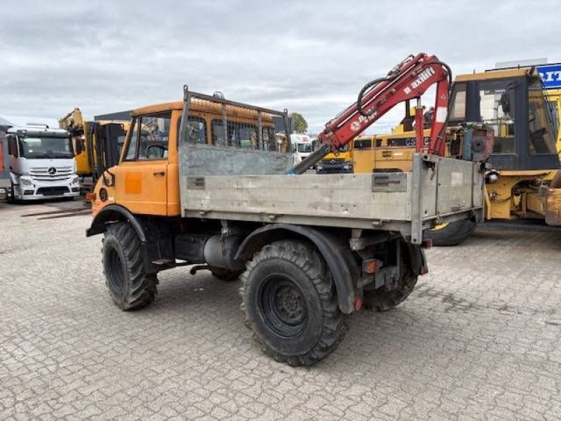 LKW des Typs Sonstige Unimog U600, Gebrauchtmaschine in Antwerpen (Bild 6)