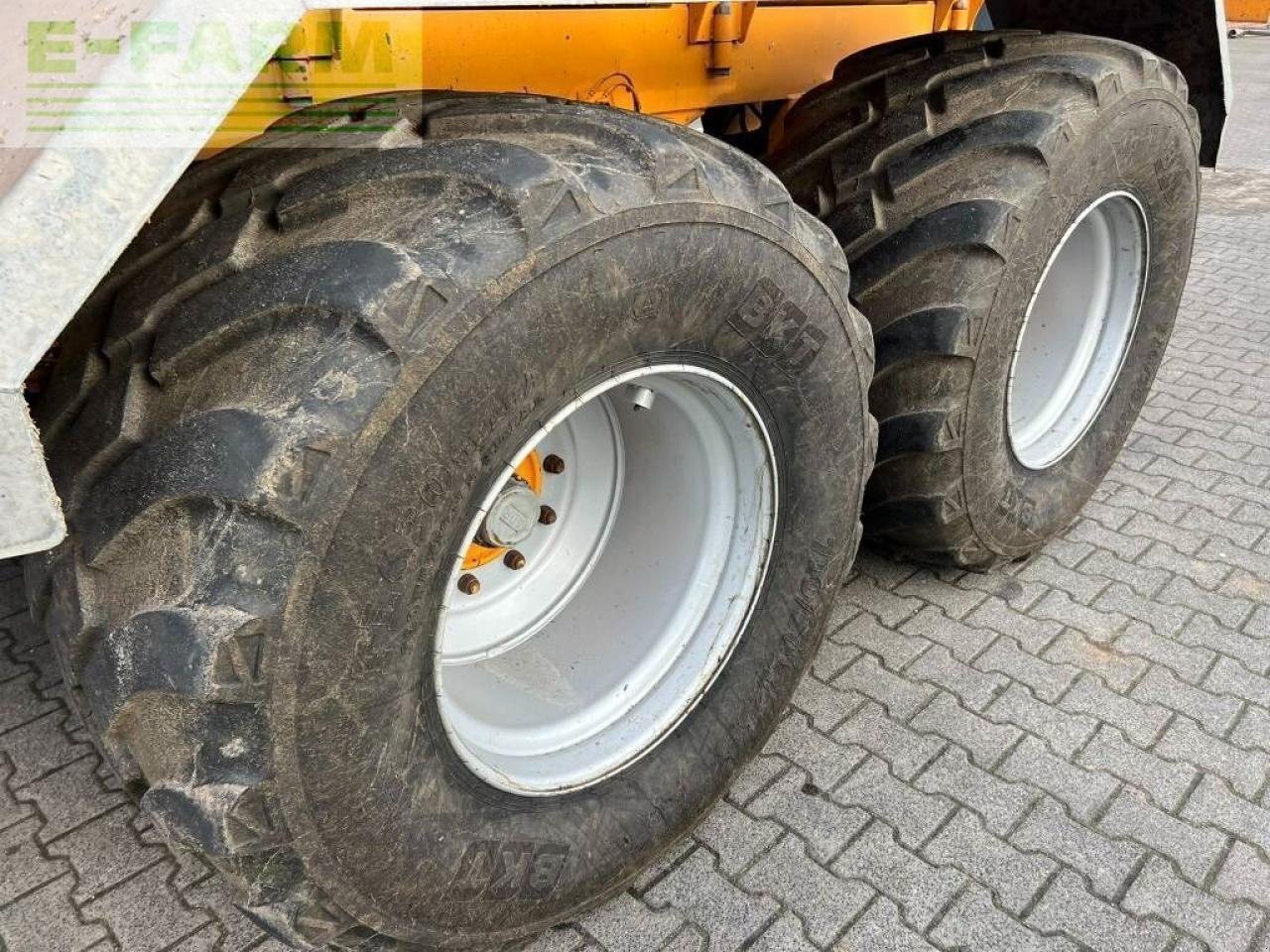 LKW des Typs Veenhuis tt1400 tank, Gebrauchtmaschine in ag BROEKLAND (Bild 9)