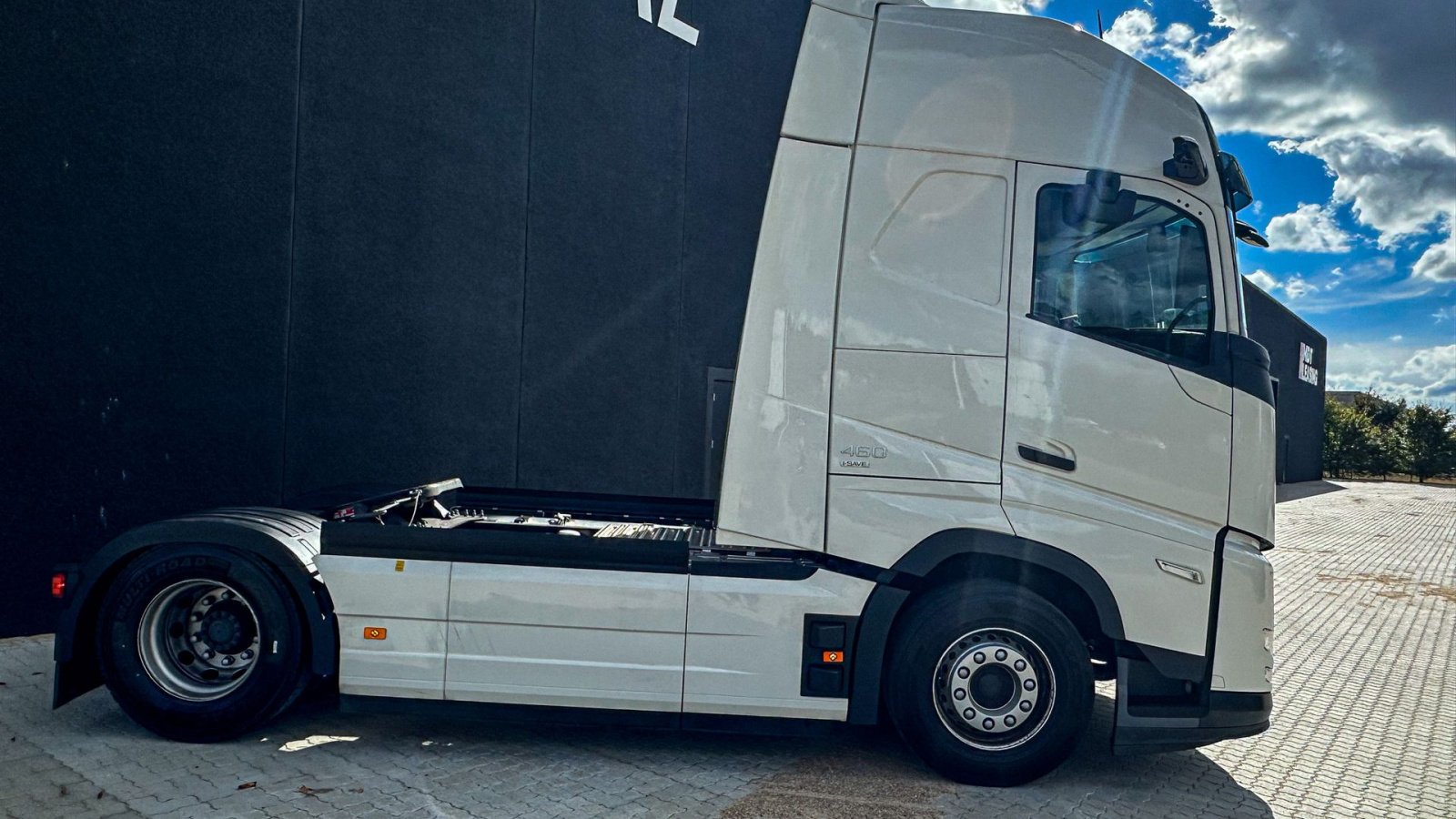 LKW del tipo Volvo FH 460 2-Aksler, Gebrauchtmaschine In Hedensted (Immagine 2)