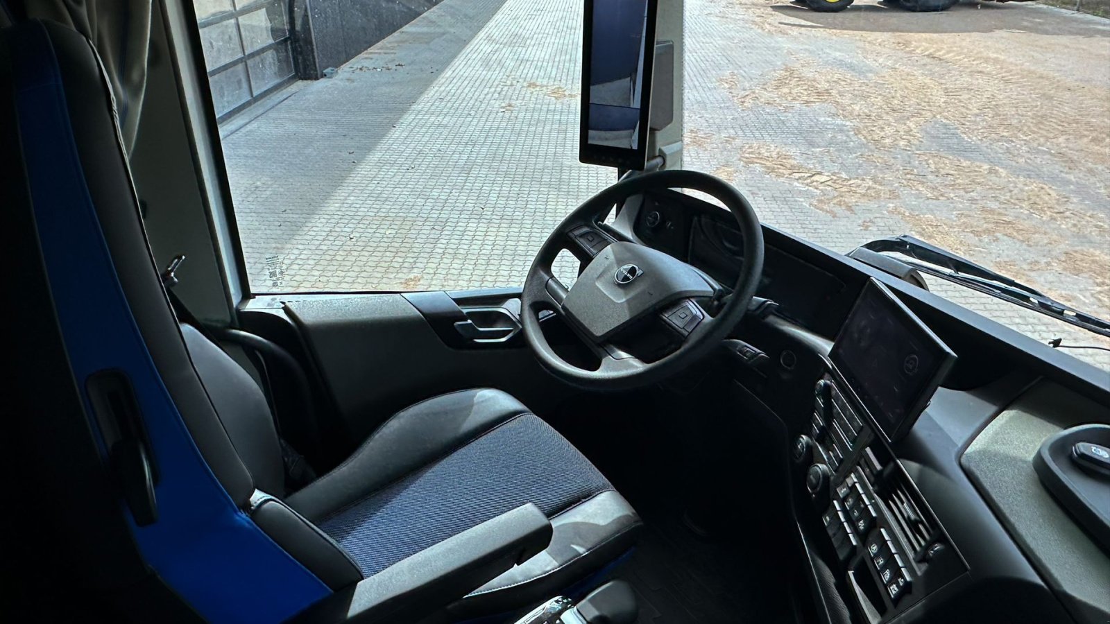 LKW del tipo Volvo FH 460 2-Aksler, Gebrauchtmaschine In Hedensted (Immagine 16)