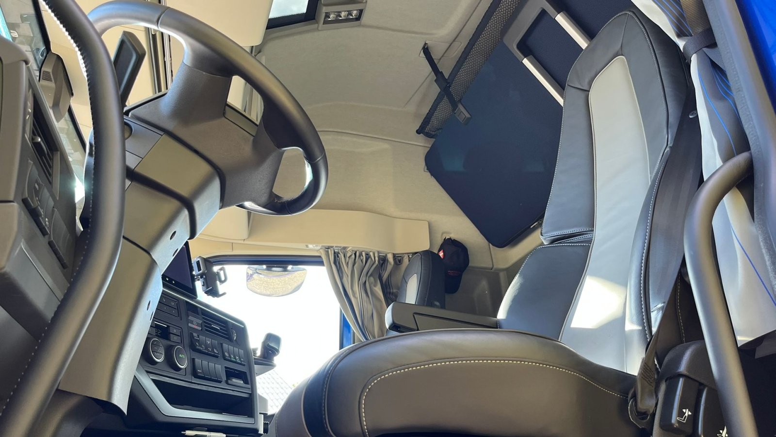 LKW типа Volvo FH 540 Globetrotter XL, fuld luft affjedring og Alcoa Dura-Bright alufælge., Gebrauchtmaschine в Lintrup (Фотография 7)