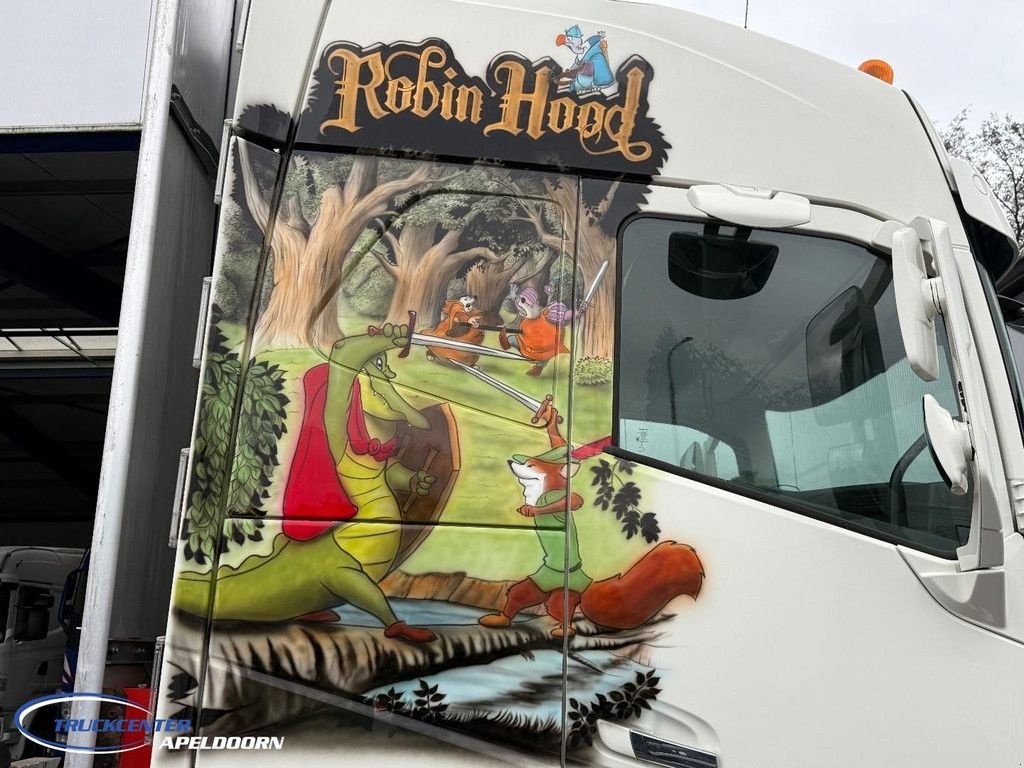 LKW типа Volvo FH 750 Loglift, 6x4, Dynamic steering, Special painting, Gebrauchtmaschine в Apeldoorn (Фотография 11)