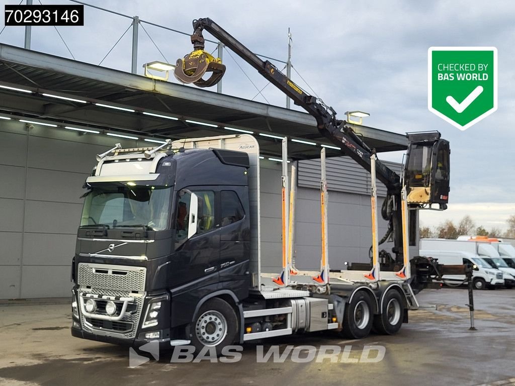 LKW des Typs Volvo FH16 750 FH16 6X4 HIAB LOGLIFT F108S 83 Wood crane Retarder VEB+, Gebrauchtmaschine in Veghel (Bild 1)