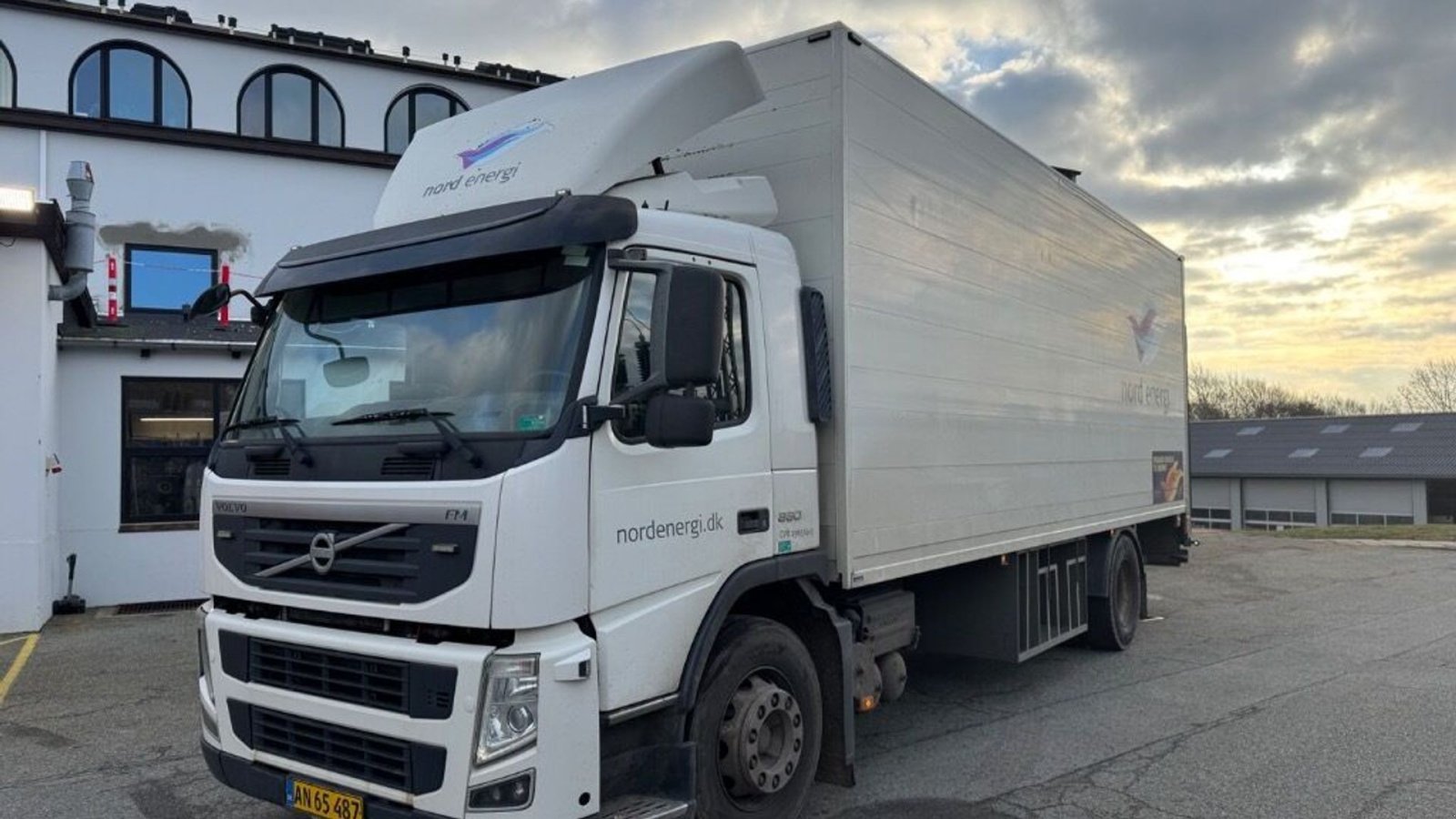 LKW des Typs Volvo FM 330, Gebrauchtmaschine in Rødovre (Bild 1)