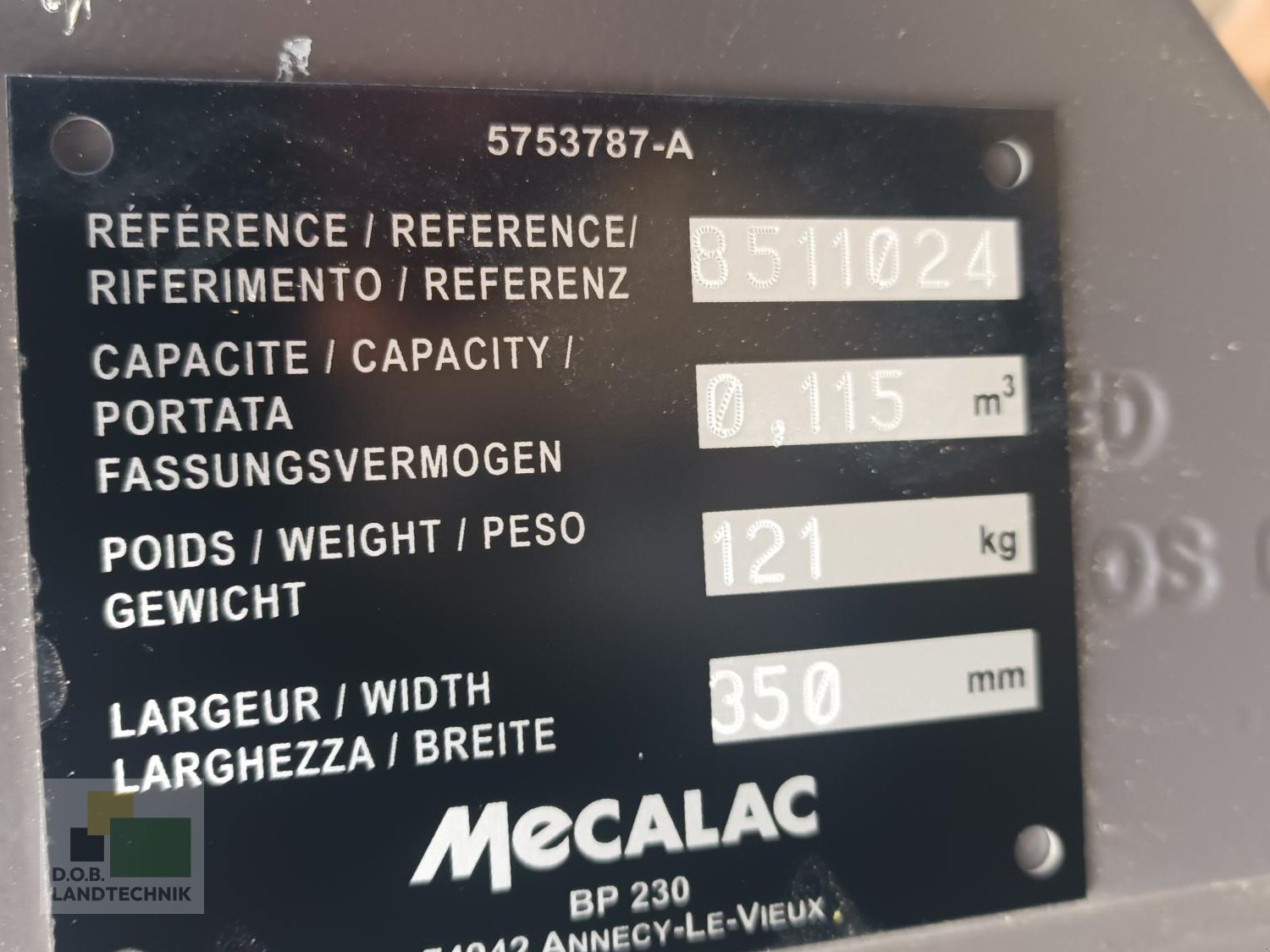 Löffel des Typs Mecalac 9 MWR, Neumaschine in Regensburg (Bild 2)