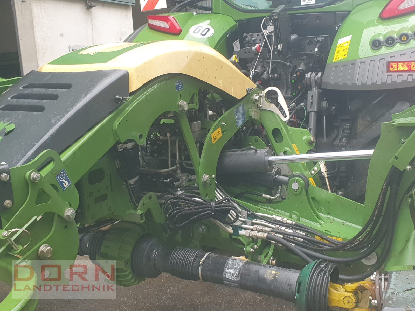 Mähaufbereiter & Zetter des Typs Krone Easy Cut B 1050 CV Collect, Gebrauchtmaschine in Schierling (Bild 5)