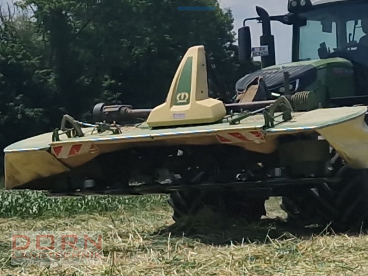 Mähaufbereiter & Zetter des Typs Krone Easy Cut B 1050 CV Collect, Gebrauchtmaschine in Schierling (Bild 8)