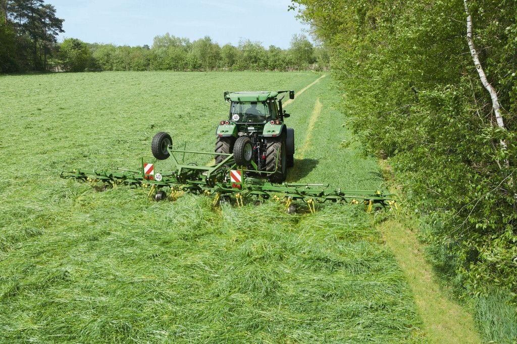 Mähaufbereiter & Zetter typu Krone getrokken schudders KWT met wielstel, Neumaschine v Goudriaan (Obrázek 3)