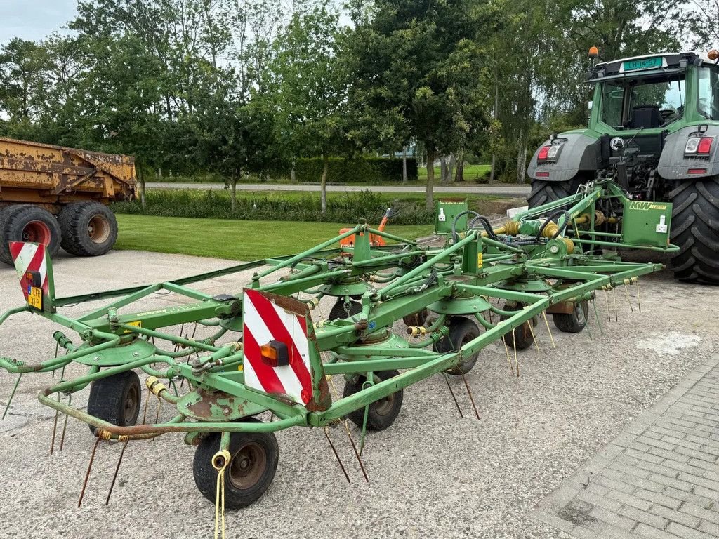 Mähaufbereiter & Zetter des Typs Krone KWT 11.02 / 10 Trein model, Gebrauchtmaschine in Ruinerwold (Bild 6)