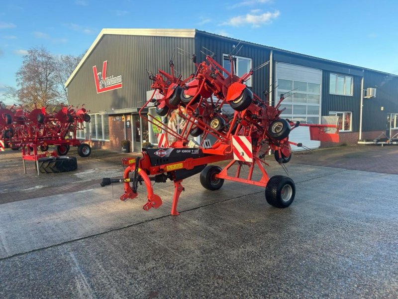 Mähaufbereiter & Zetter des Typs Kuhn GF 10802-T GII, Gebrauchtmaschine in MARIENHEEM (Bild 1)