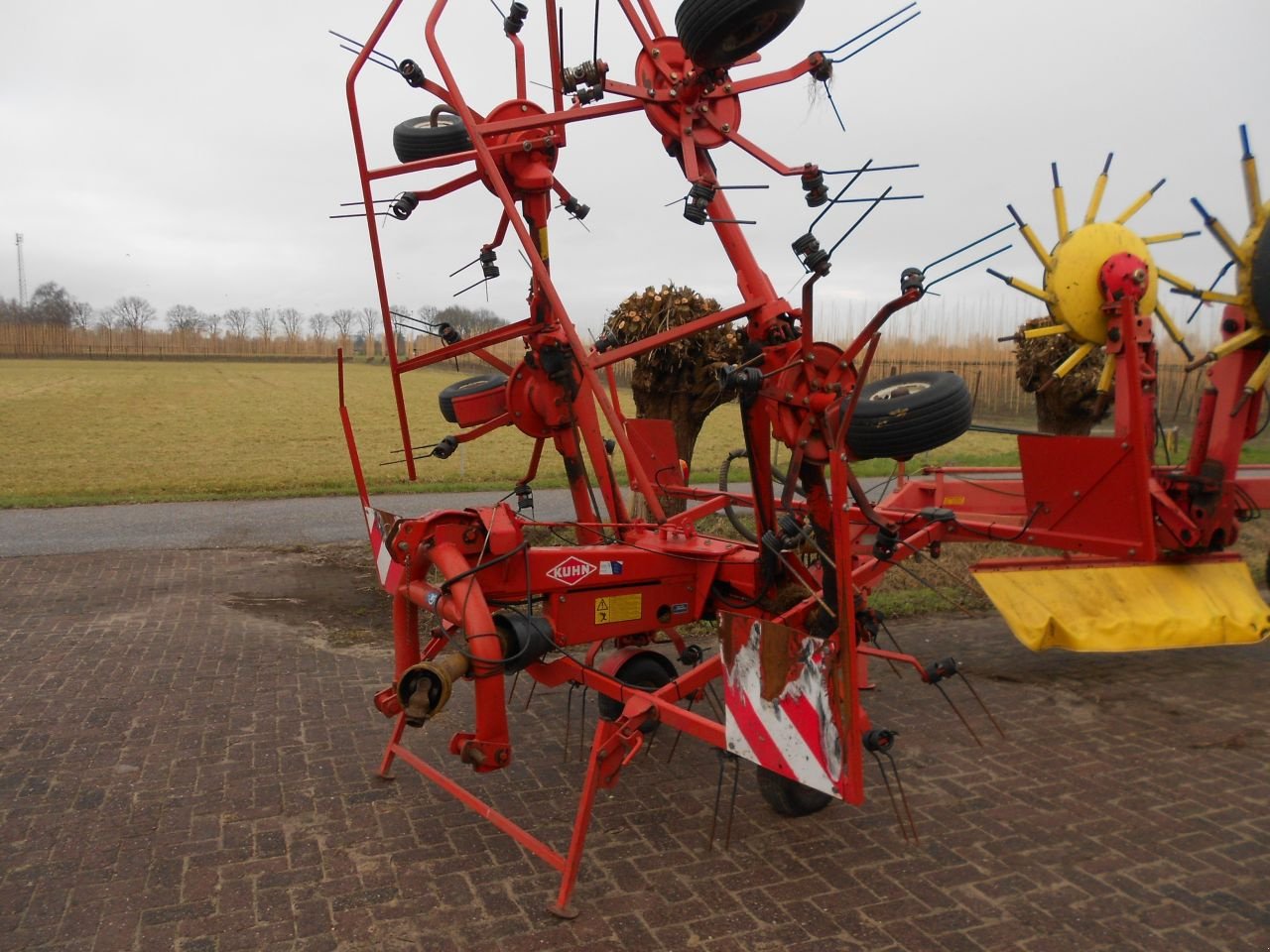 Mähaufbereiter & Zetter типа Kuhn GF6301MH, Gebrauchtmaschine в Oirschot (Фотография 3)