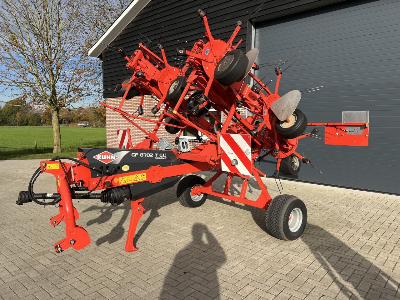 Mähaufbereiter & Zetter типа Kuhn GF8702T GII, Gebrauchtmaschine в Putten (Фотография 1)