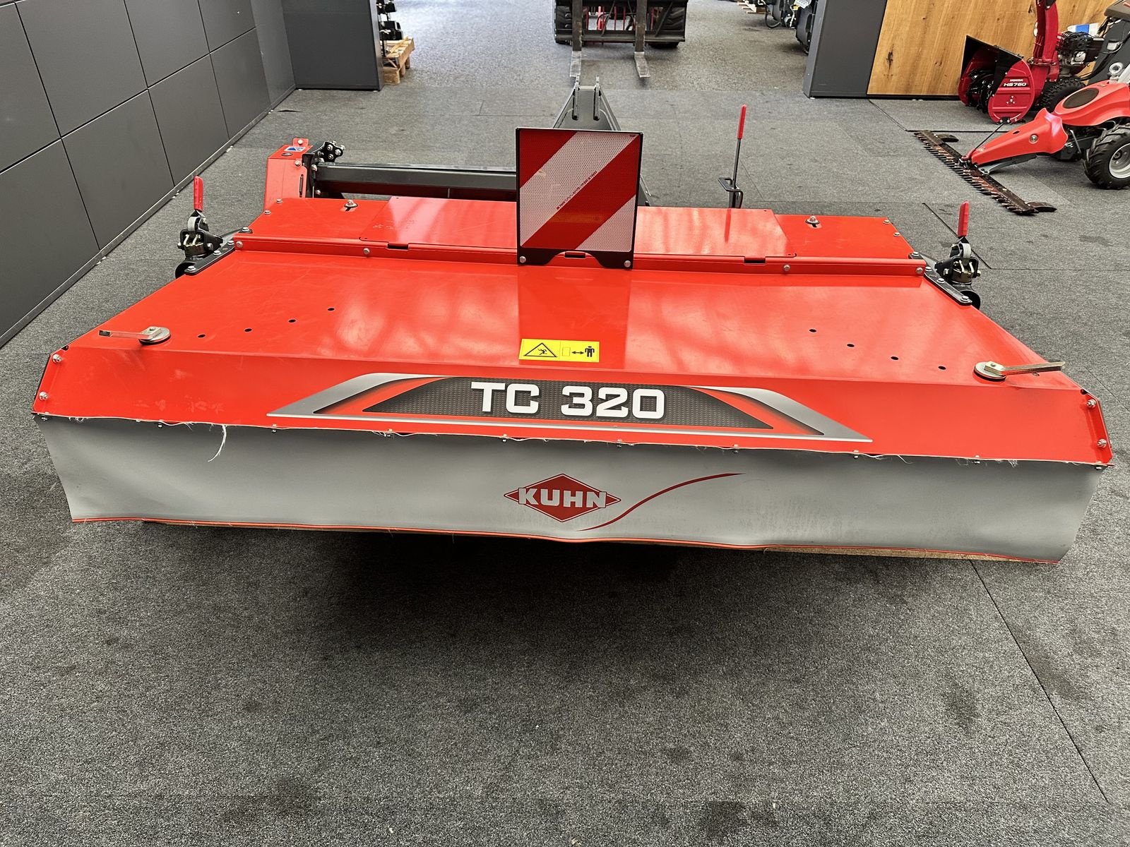 Mähaufbereiter & Zetter tip Kuhn Heckaufbereiter TC 320, gebraucht, Gebrauchtmaschine in Tamsweg (Poză 8)