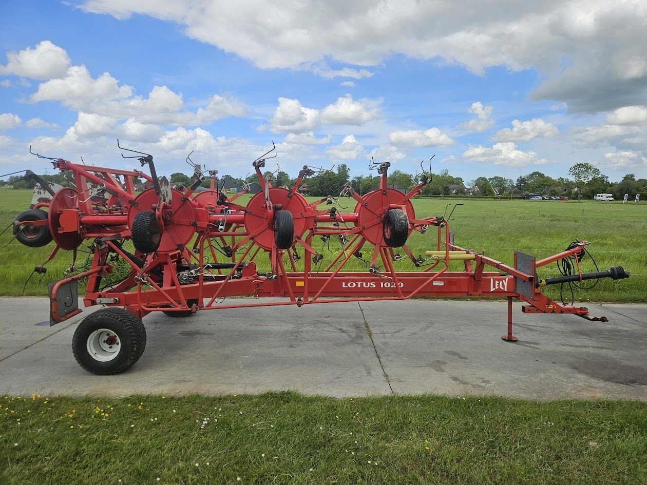Mähaufbereiter & Zetter des Typs Lely Lotus 1020, Gebrauchtmaschine in Garnwerd (Bild 6)