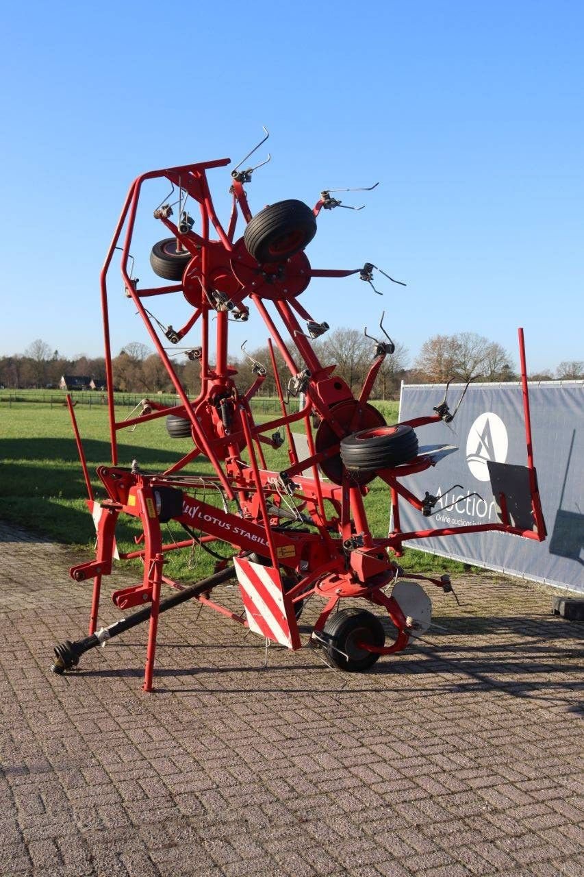 Mähaufbereiter & Zetter des Typs Lely Lotus Stabilo, Gebrauchtmaschine in Antwerpen (Bild 4)