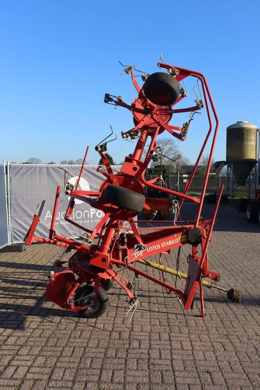 Mähaufbereiter & Zetter del tipo Lely LOTUS STABILO, Gebrauchtmaschine en Antwerpen (Imagen 9)