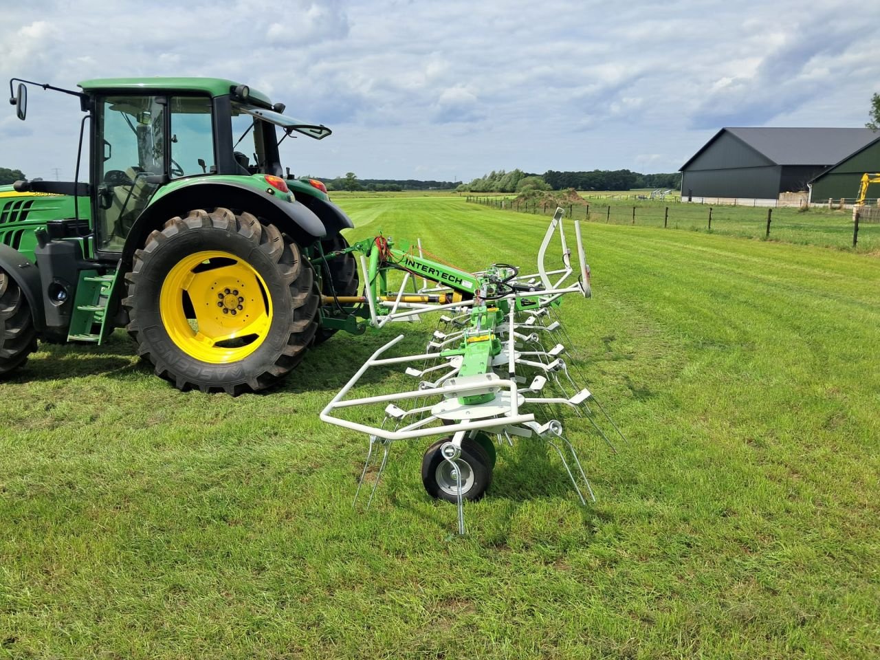 Mähaufbereiter & Zetter des Typs Sonstige Intertech ZKP-770, Gebrauchtmaschine in Dalfsen (Bild 2)