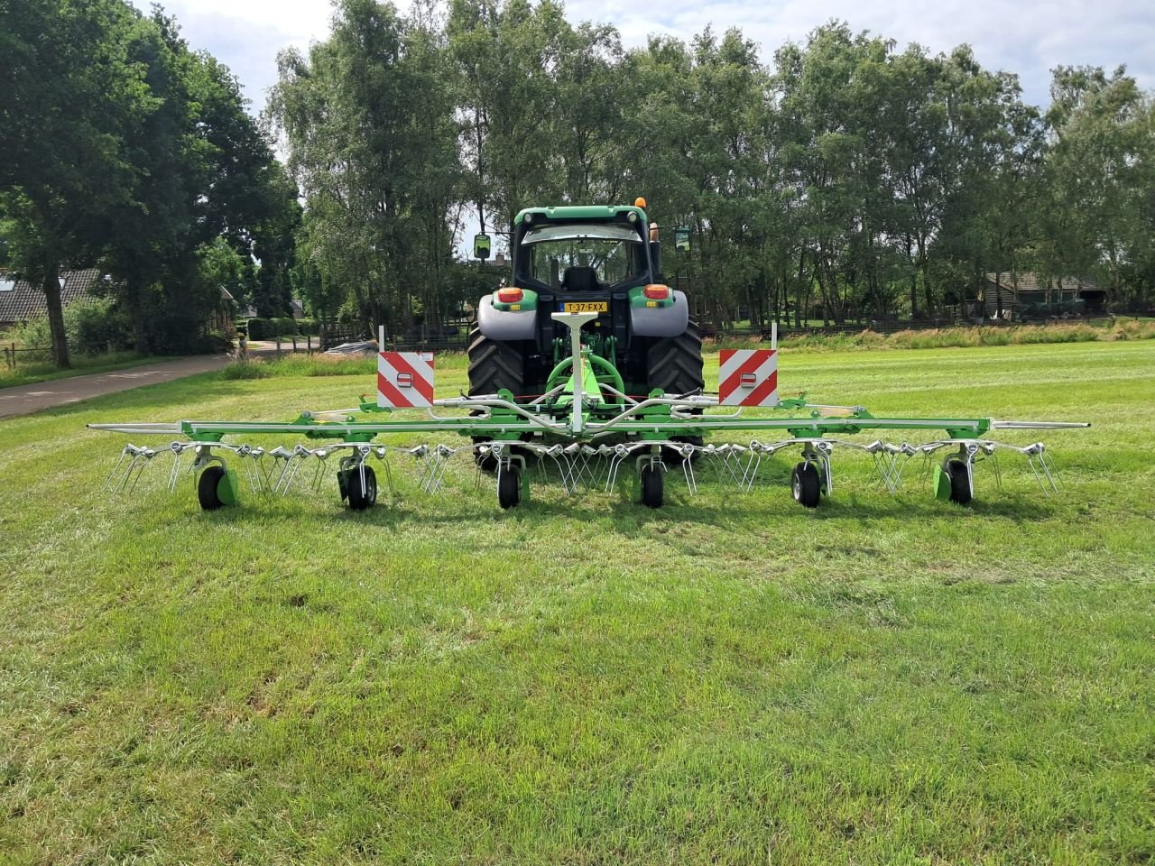 Mähaufbereiter & Zetter des Typs Sonstige Intertech ZKP-770, Gebrauchtmaschine in Dalfsen (Bild 7)