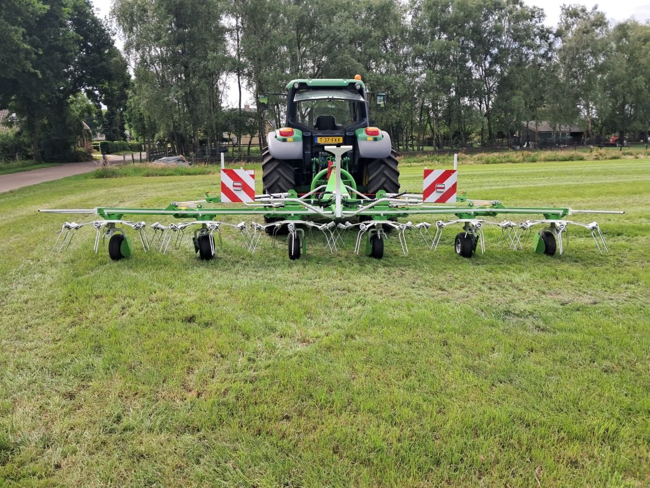 Mähaufbereiter & Zetter des Typs Sonstige Intertech ZKP-770, Gebrauchtmaschine in Dalfsen (Bild 11)