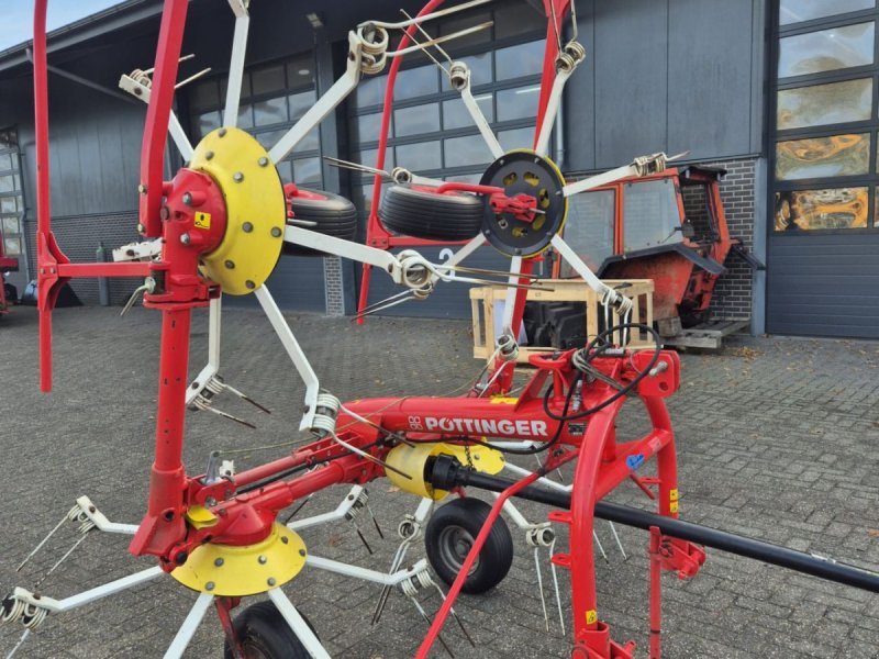 Mähaufbereiter & Zetter des Typs Sonstige P&ouml;ttinger 540 N, Gebrauchtmaschine in Oosterwolde (Bild 1)