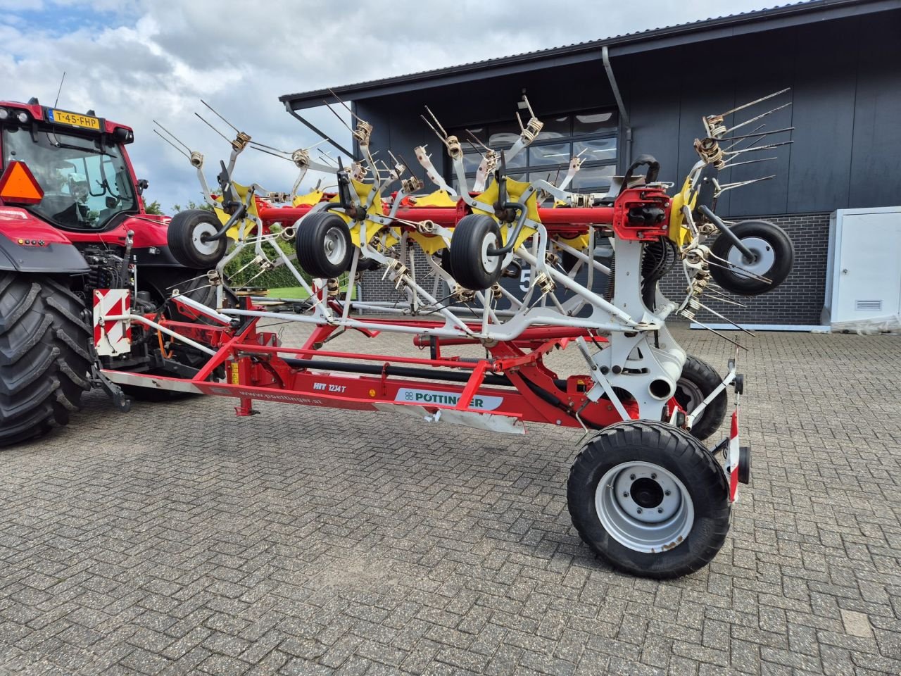 Mähaufbereiter & Zetter tip Sonstige P&ouml;ttinger HIT 1214 T, Gebrauchtmaschine in Oosterwolde (Poză 1)