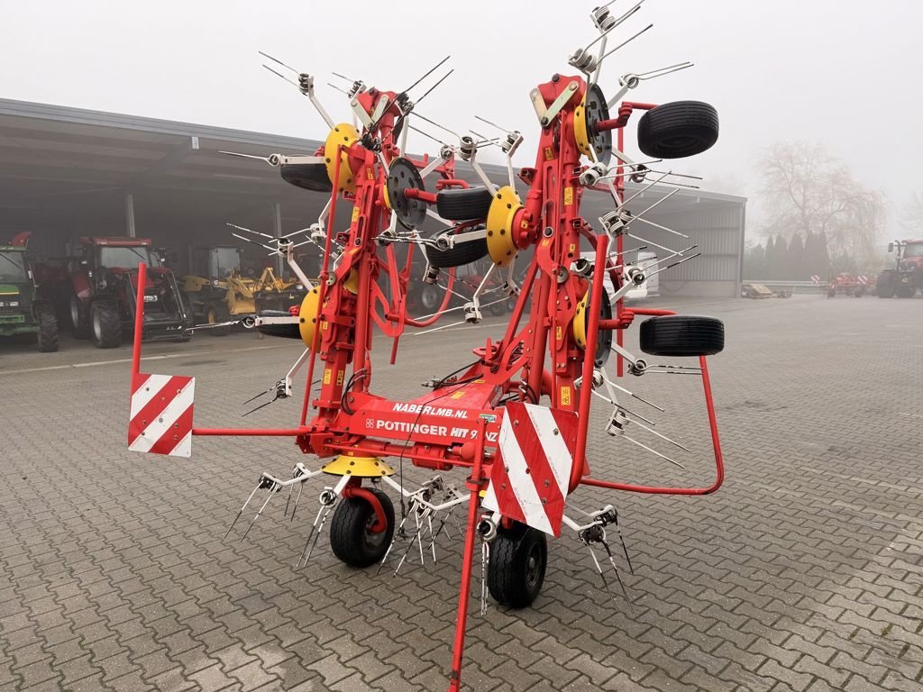 Mähaufbereiter & Zetter des Typs Sonstige P&ouml;ttinger HIT 910NZ schudder, Gebrauchtmaschine in Coevorden (Bild 4)