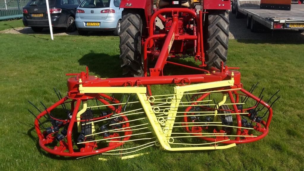 Mähaufbereiter & Zetter du type Sonstige PZ strela, Gebrauchtmaschine en Goudriaan (Photo 4)