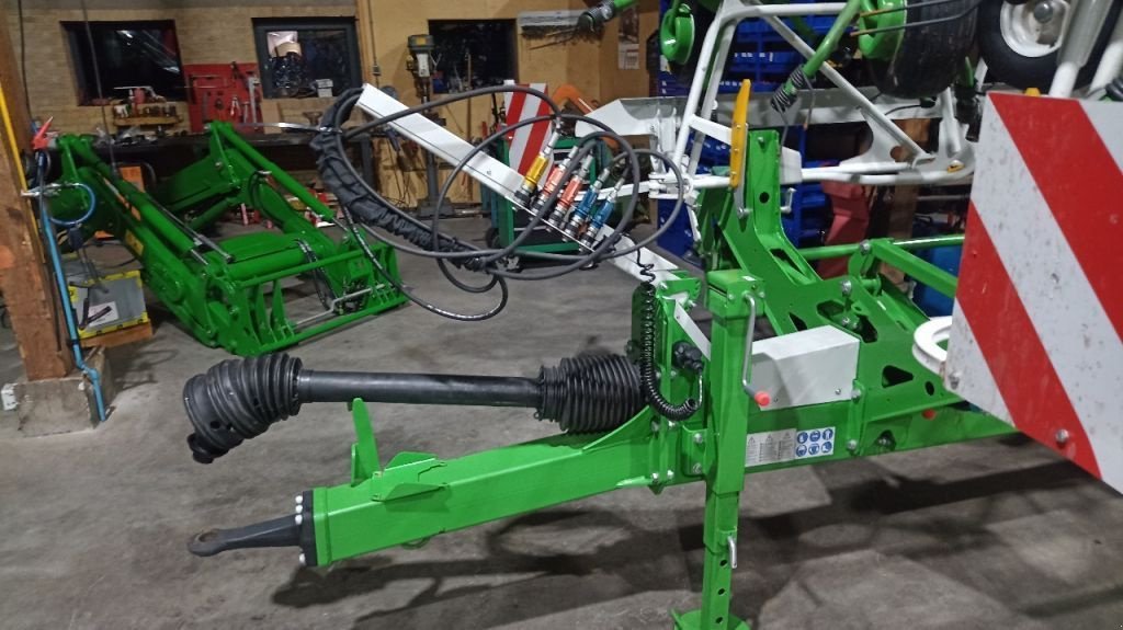 Mähaufbereiter & Zetter of the type Sonstige Samasz P10-1100t, Gebrauchtmaschine in Vriezenveen (Picture 8)