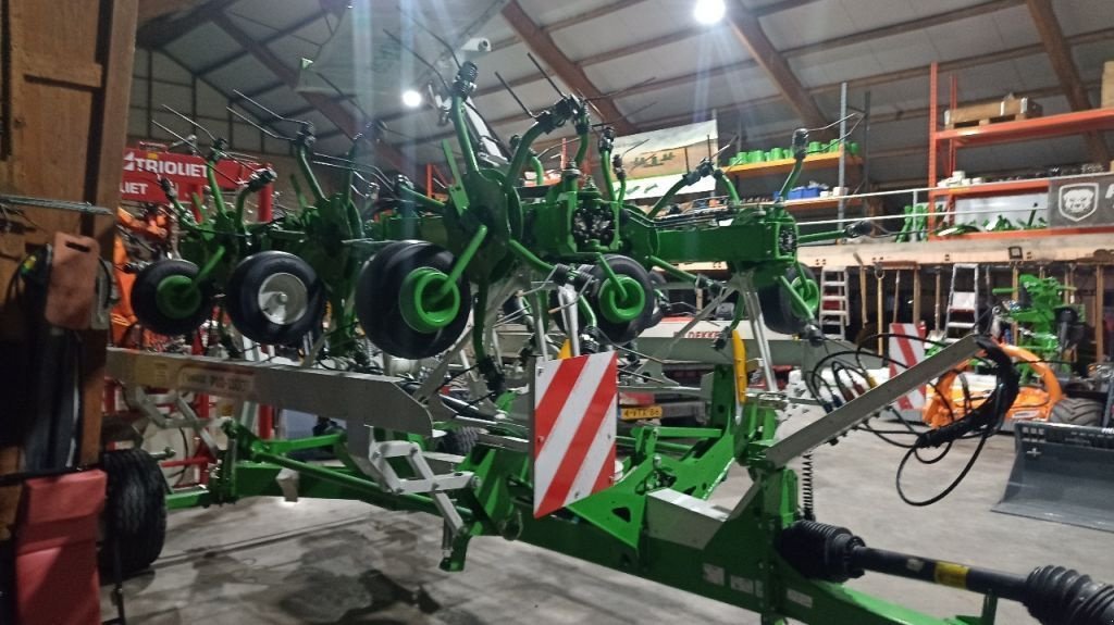 Mähaufbereiter & Zetter of the type Sonstige Samasz P10-1100t, Gebrauchtmaschine in Vriezenveen (Picture 4)