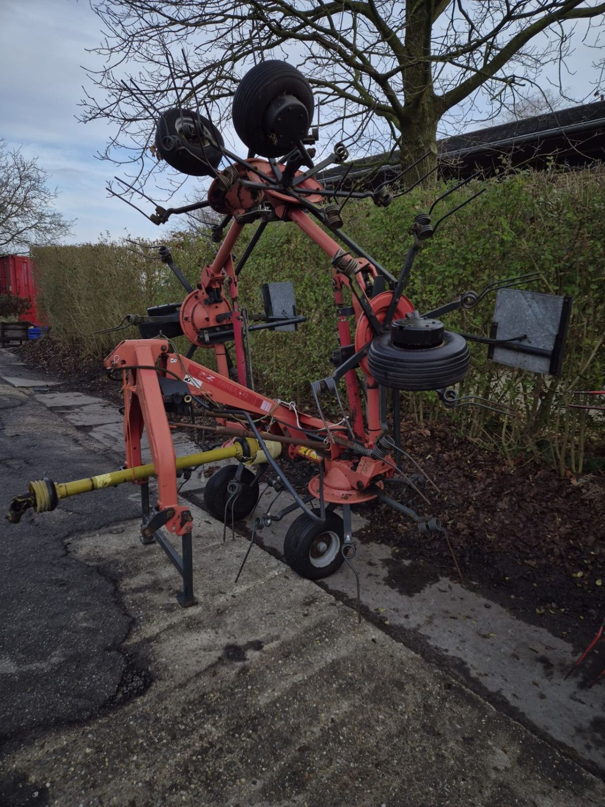 Mähaufbereiter & Zetter des Typs Vicon 642, Gebrauchtmaschine in Maartensdijk (Bild 1)